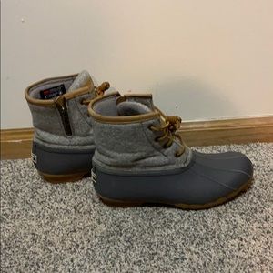 Speedy Duck Boots